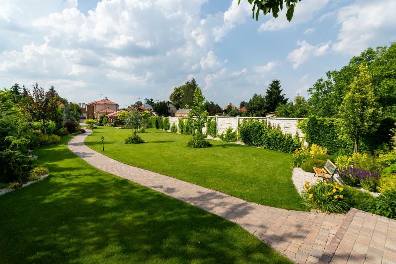 Villa Ephelia Dunajská Streda 외부 사진